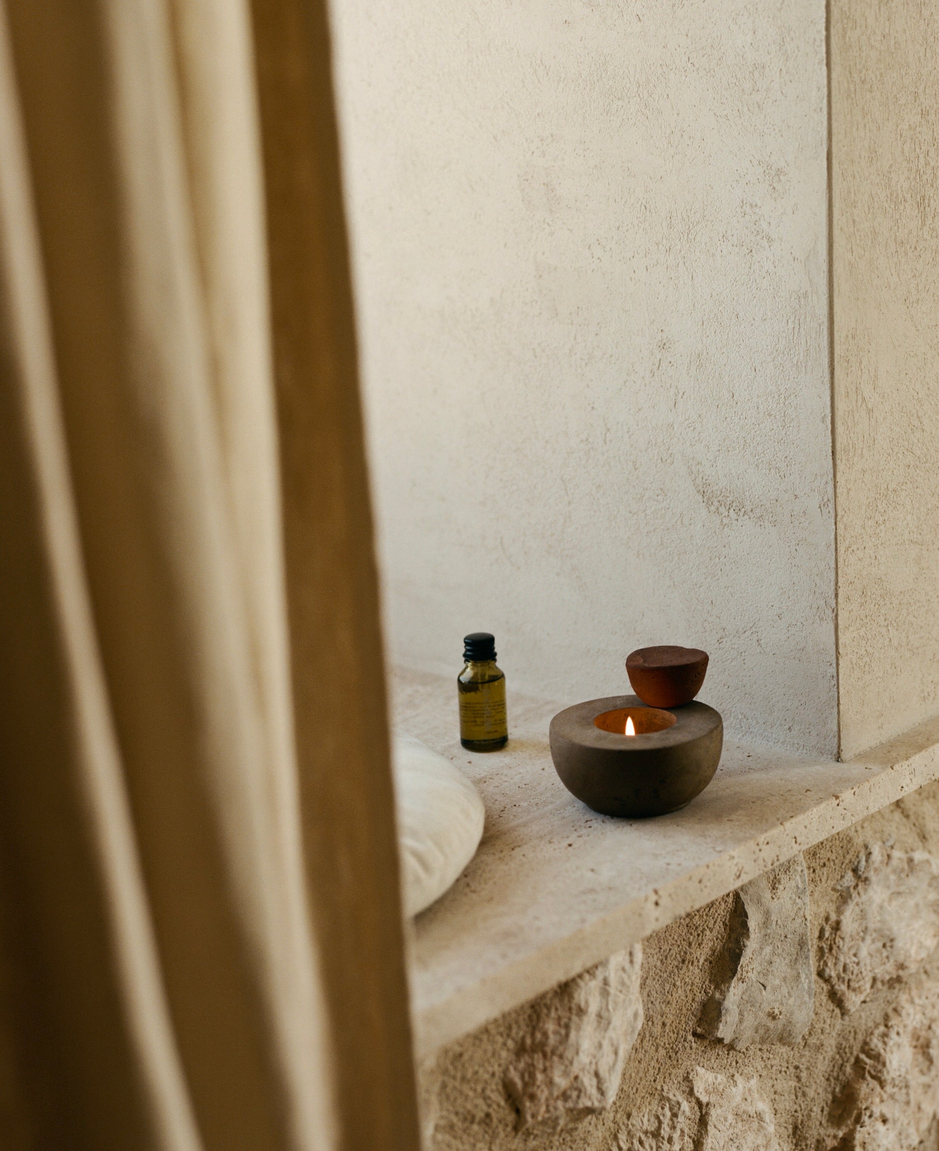 From morning to evening, from sunrise to sunset. Captured by Thea Løvstad.